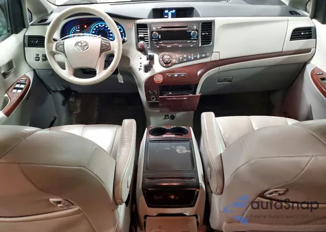 2012 Toyota Sienna Xle 8-Passenger из США, поврежденный, VIN 5TDYK3DC2CS204710